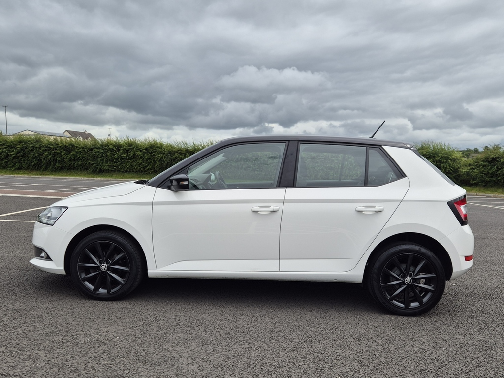 Skoda Fabia 1.0 Colour Edition Euro 6 Ss White #8