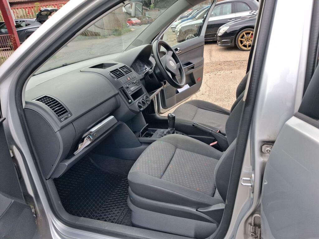 Volkswagen Polo Hatchback 1.4 Twist 200505 Silver #13