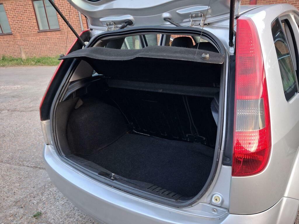 Ford Fiesta 1.25 Finesse  #12