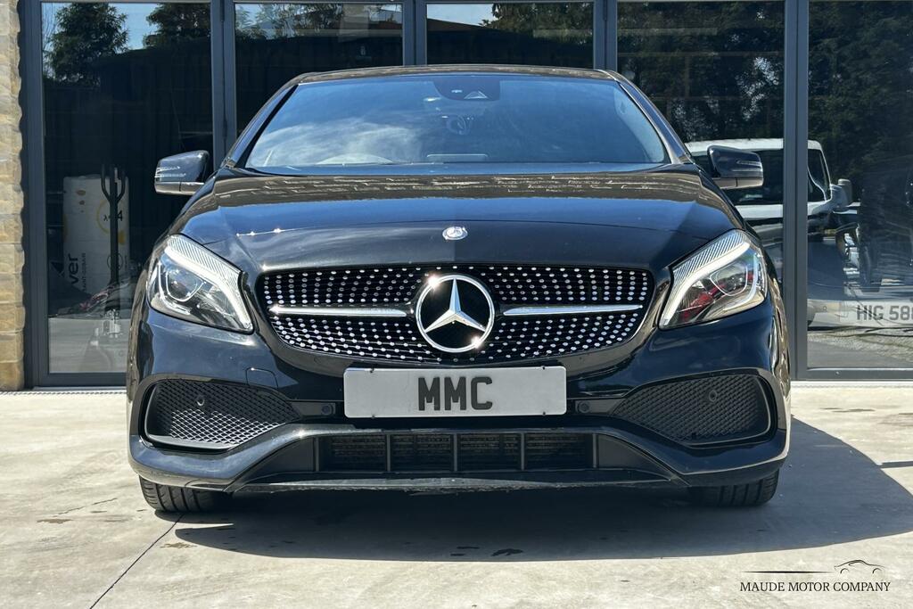Mercedes-Benz A Class 2.1 A200d Amg Line Premium Hatchback LV16SOE Black #2