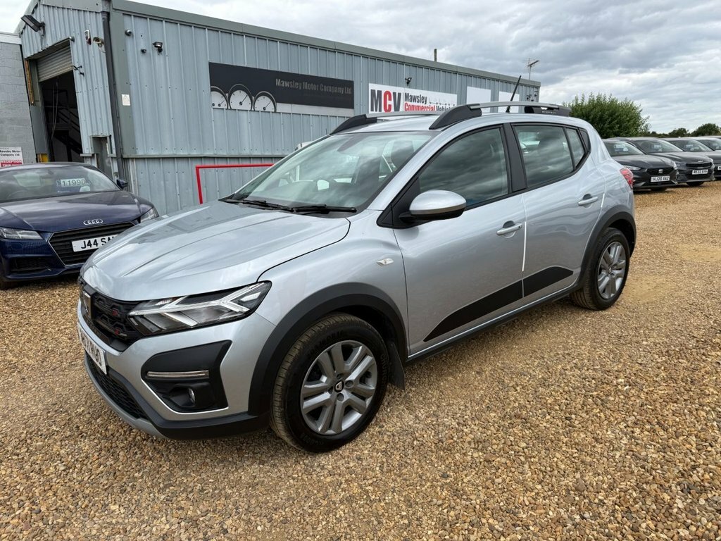 Dacia Sandero Stepway 1L Comfort Grey