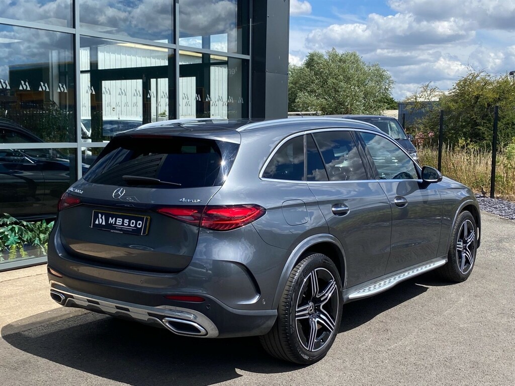 Mercedes-Benz GLC Class 2.0 Dh Mhev Amg Line Premium G-tronic 4Matic Eu Grey #2