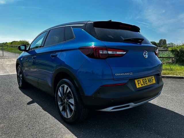 Vauxhall Grandland X 1.5 Turbo D Blueinjection Sport Nav Suv FL68MKF Blue #3