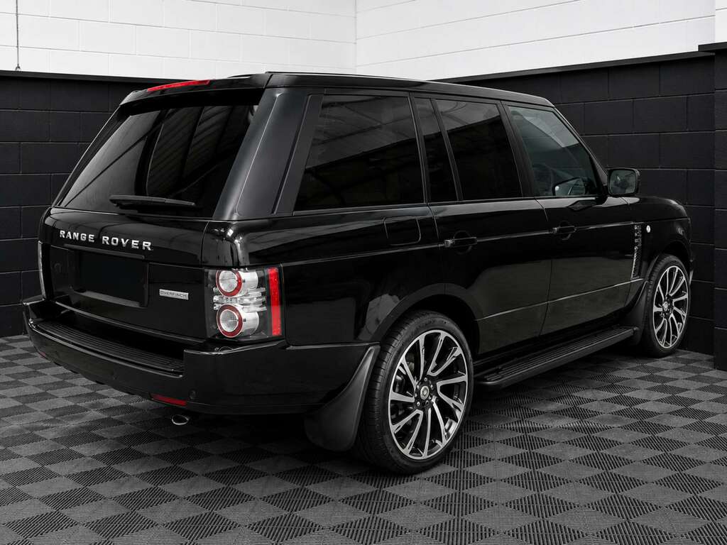 Land Rover Range Rover 4.4 Range Rover Westminster Tdv8 4Wd Black #2