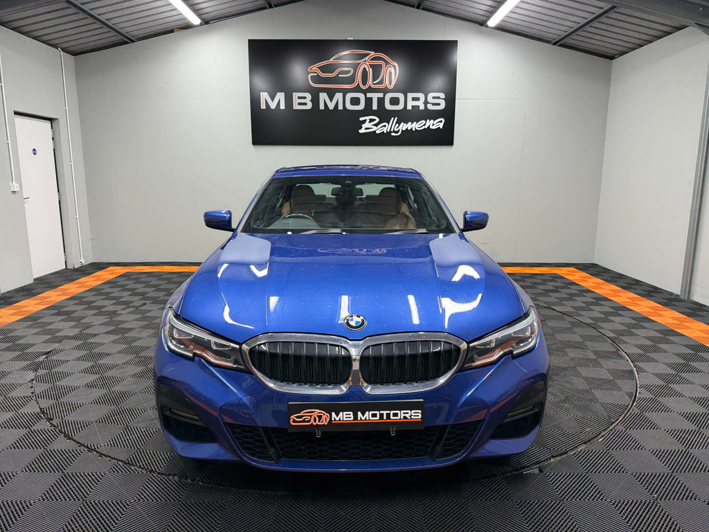 BMW 3 Series M Sport YB21LPO Blue #2