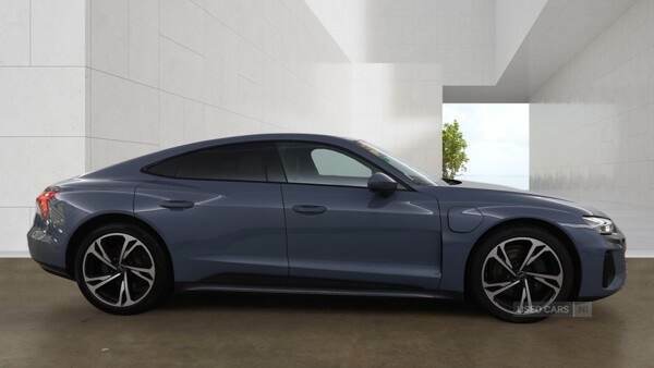 Audi E Tron GT 390Kw Quattro 93Kwh Grey #4