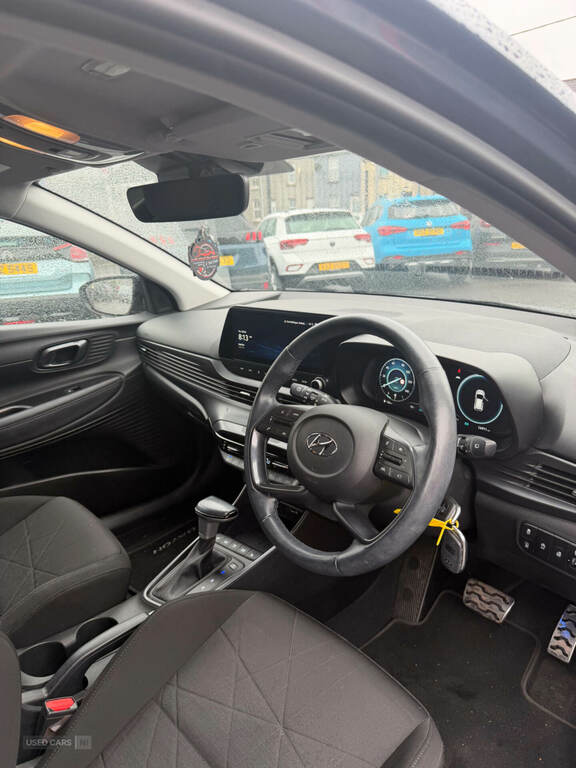 Hyundai Bayon 1.0 Tgdi 48V Mhev Premium Dct Grey #6