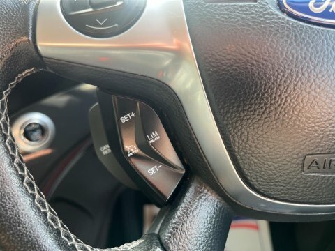 Ford Kuga 2015 65 Titanium KM65XUT Red #6