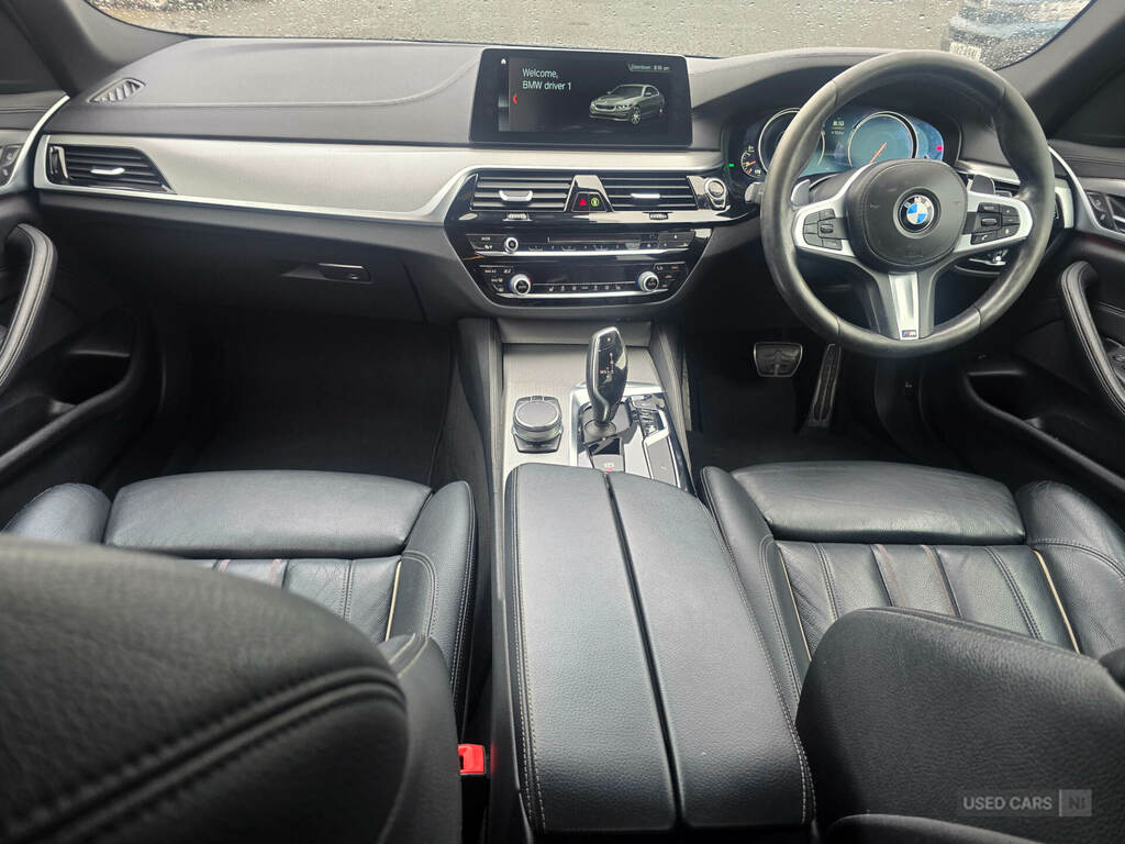 BMW 5 Series 520D M Sport Black #6