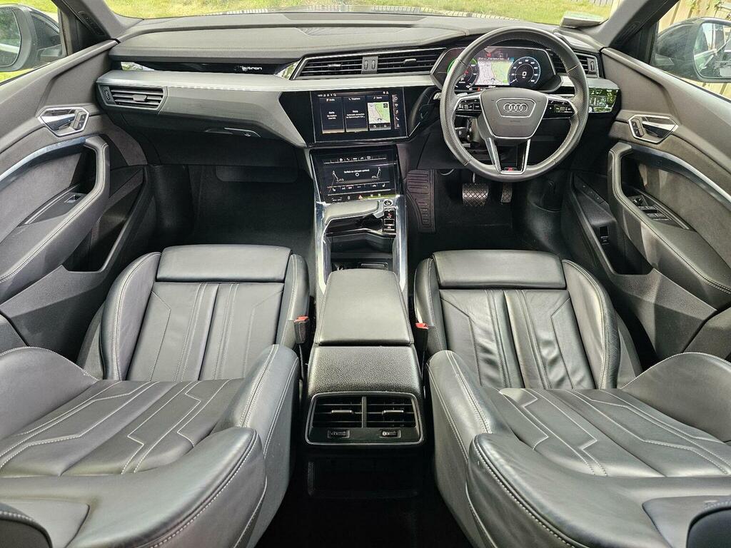 Audi E-tron 55 S Line Quattro 95Kwh 11Kw Charger 2 LL22DUH Black #4