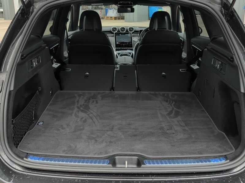 Mercedes-Benz GLC Class 300E 4Matic Amg Line Prem Plus 9G-tronic Black #23