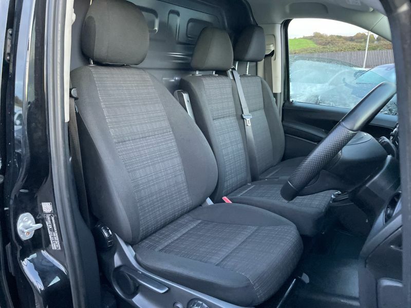 Mercedes-Benz Vito 2.1L 116 Cdi Premium Crew Van Double Cab Diese Silver #13