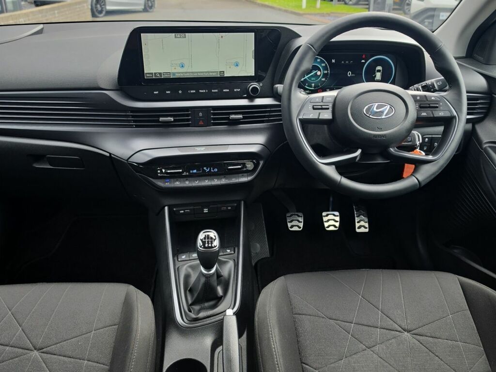 Hyundai Bayon Premium T-gdi Mhev Grey #2