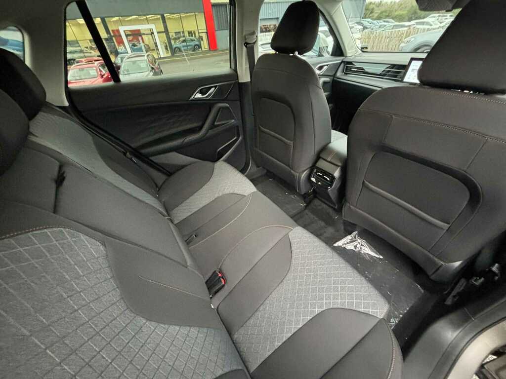 MG HS 1.5 T-gdi Se Suv Dct Euro 6 Ss 169 Grey #15