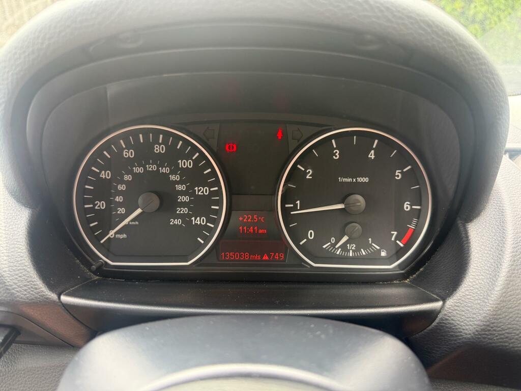 BMW 1 Series 2.0 120D M Sport Convertible 2009 Grey #3