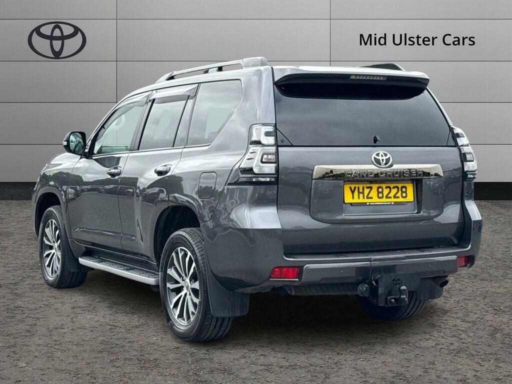 Toyota Land Cruiser 2.8 D-4d 204 Invincible 7 Seats Grey #3