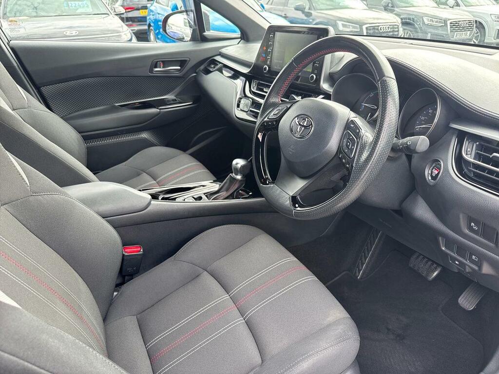 Toyota C-Hr 2.0 Hybrid Gr Sport Cvt Red #6
