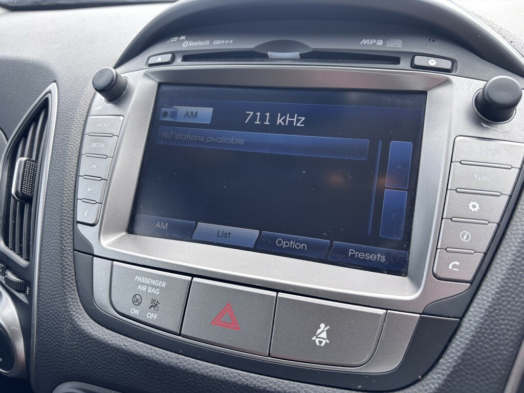 Hyundai Ix35 Suv 1.7 Crdi Se Euro 5 Ss Nav 201414 Blue #24