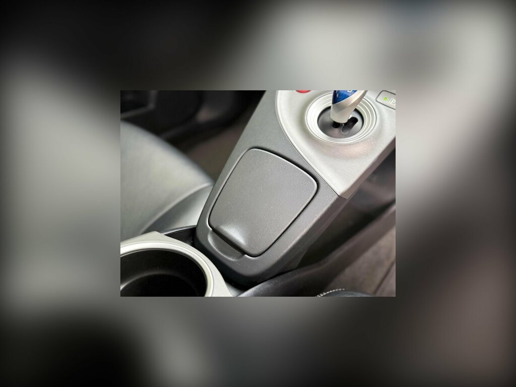 Toyota Prius 1.8 Vvti Plug-in Cvt Silver #31