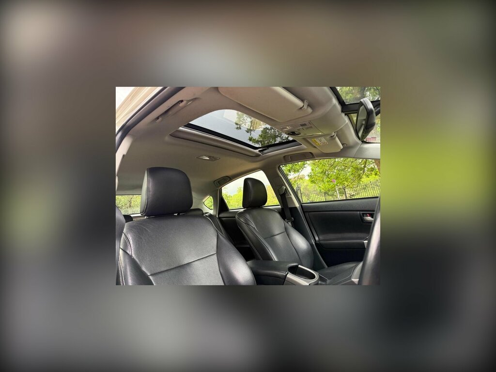 Toyota Prius 1.8 Vvti Plug-in Cvt Silver #26