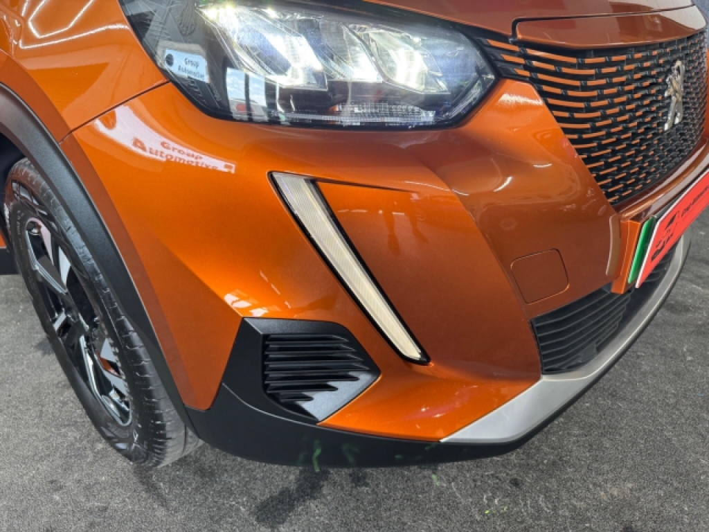 Peugeot e-2008 50Kwh Allure Premium Orange #3