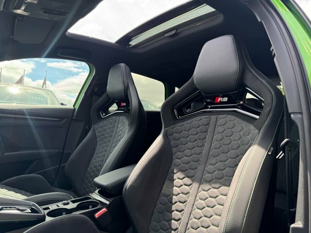 Audi RS3 2025 2.5 Tfsi Carbon Vorsprung Sportback Petro Green #3