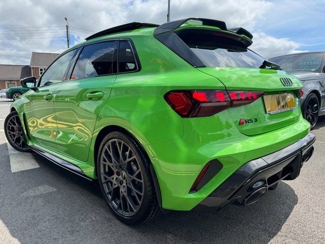 Audi RS3 2025 2.5 Tfsi Carbon Vorsprung Sportback Petro Green #2