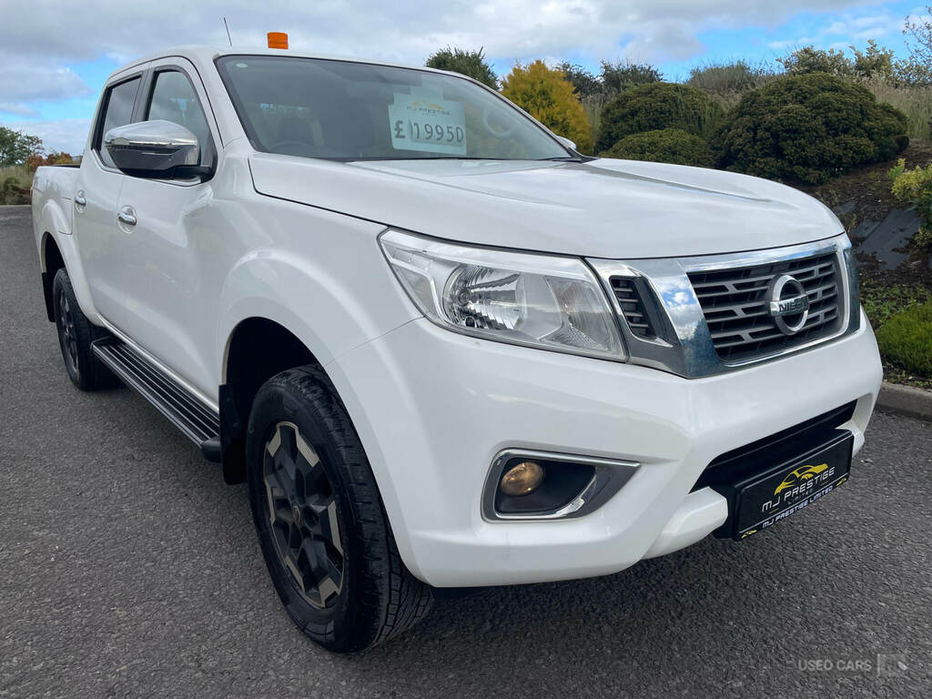 Nissan Navara Double Cab Pick Up N-connecta 2.3Dci 190 Tt 4Wd White #4