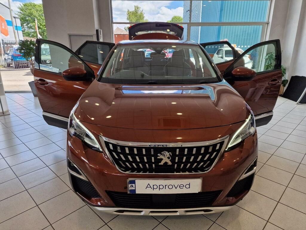 Peugeot 3008 1.2 Puretech Allure Eat Euro 6 Ss Brown #2