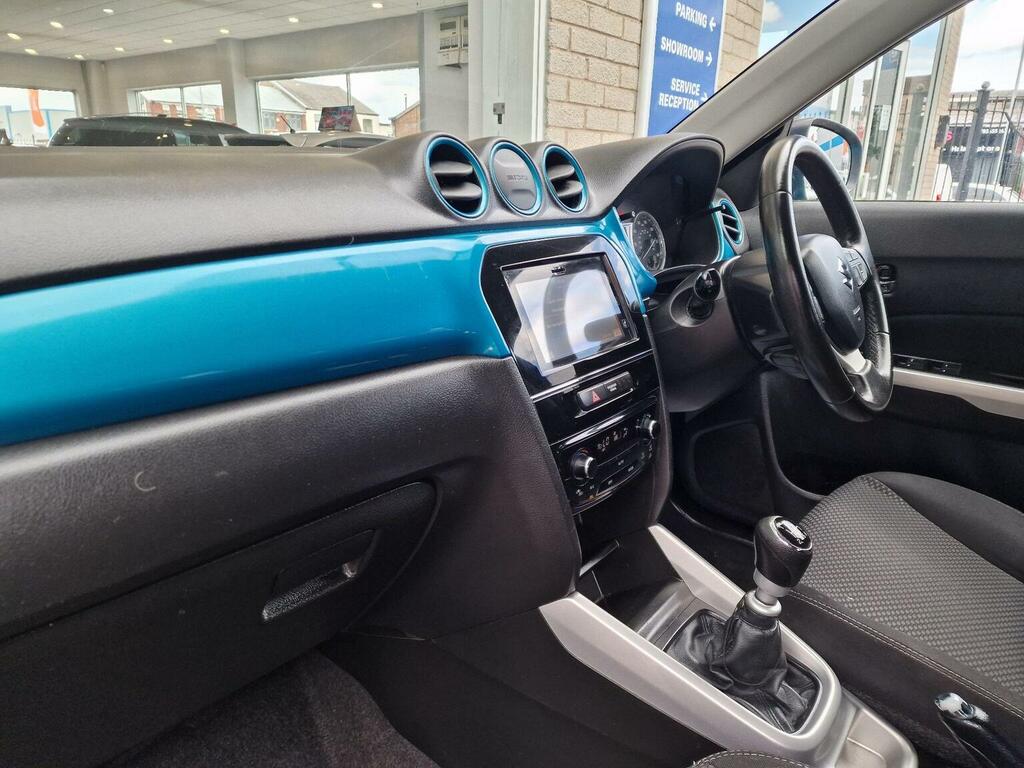 Suzuki Vitara 1.4 Boosterjet S Allgrip Mpv 5-Door Red #9