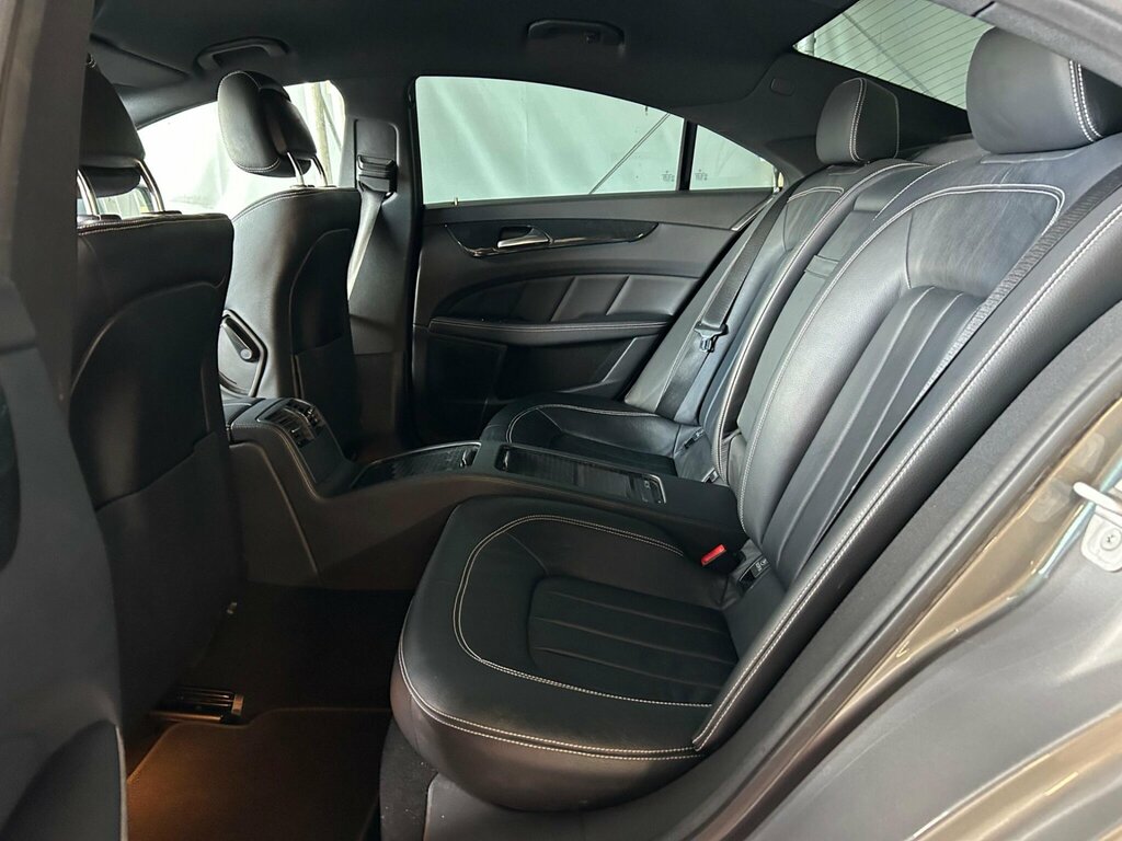 Mercedes-Benz CLS Shooting Brake Silver #21
