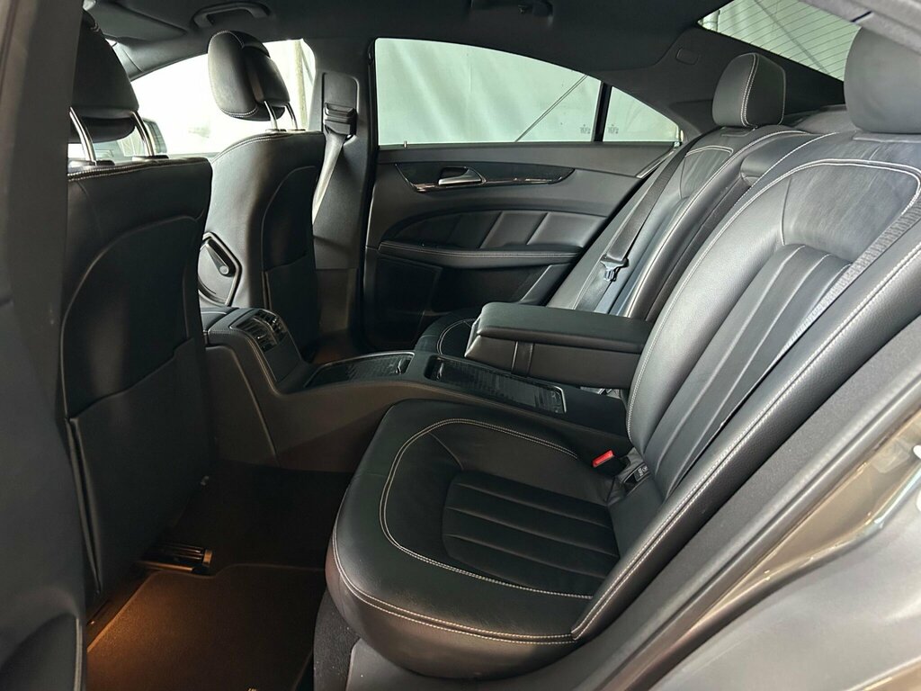 Mercedes-Benz CLS Shooting Brake Silver #18