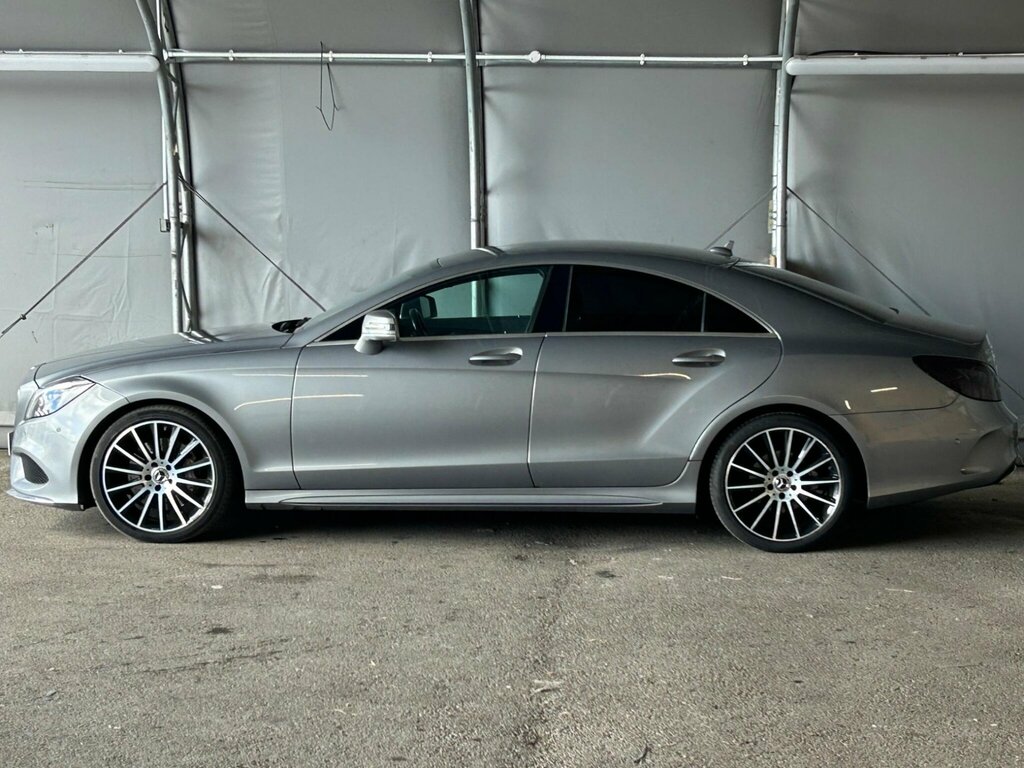 Mercedes-Benz CLS Shooting Brake Silver #8