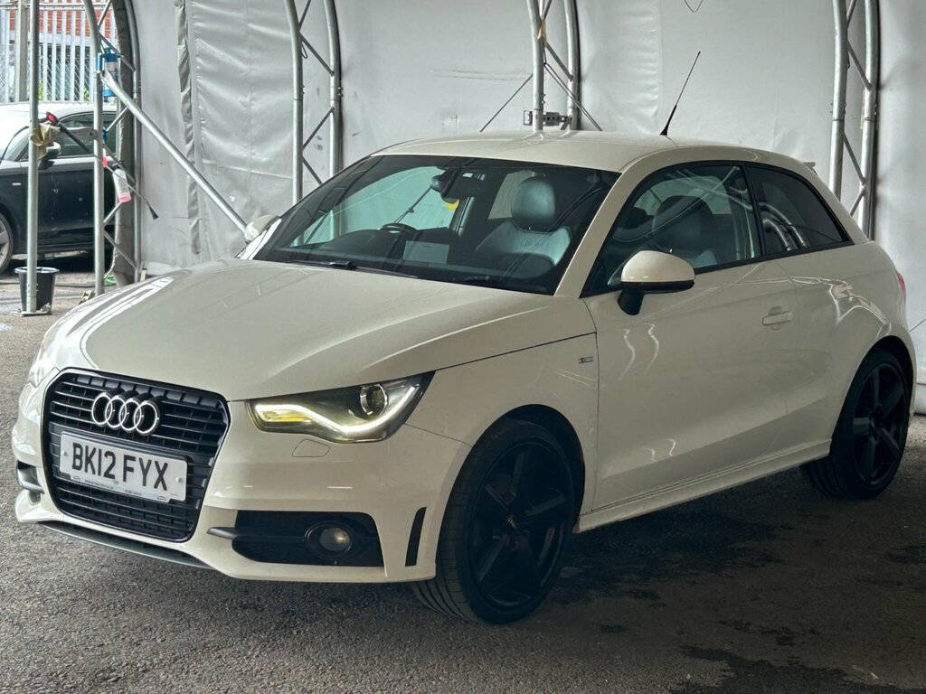 Audi A1 1.4 Tfsi Black Edition S Tronic Euro 5 White #3
