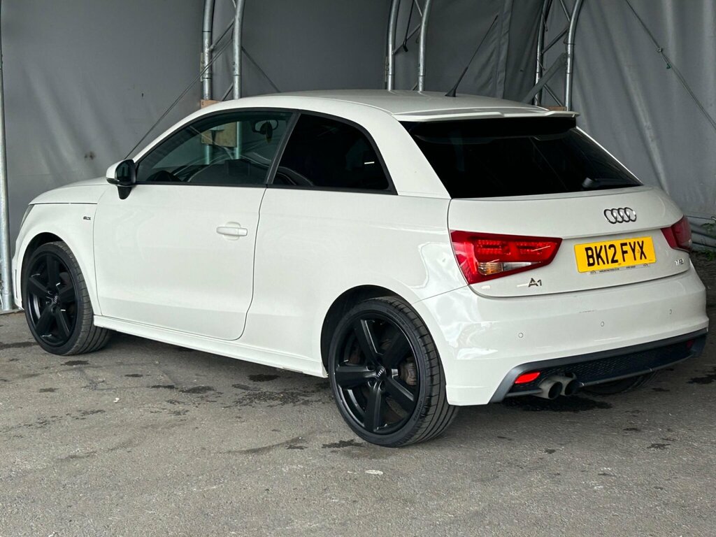 Audi A1 1.4 Tfsi Black Edition S Tronic Euro 5 White #6