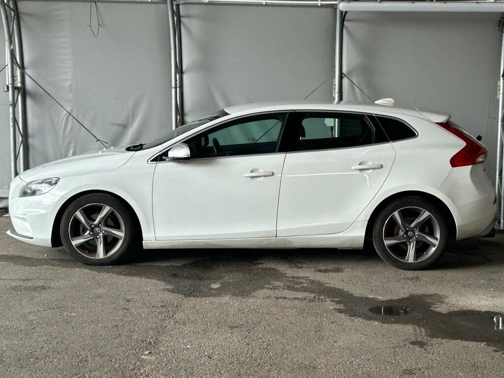 Volvo V40 2.0 D4 Se Lux Nav Geartronic Euro 6 Ss Red #8