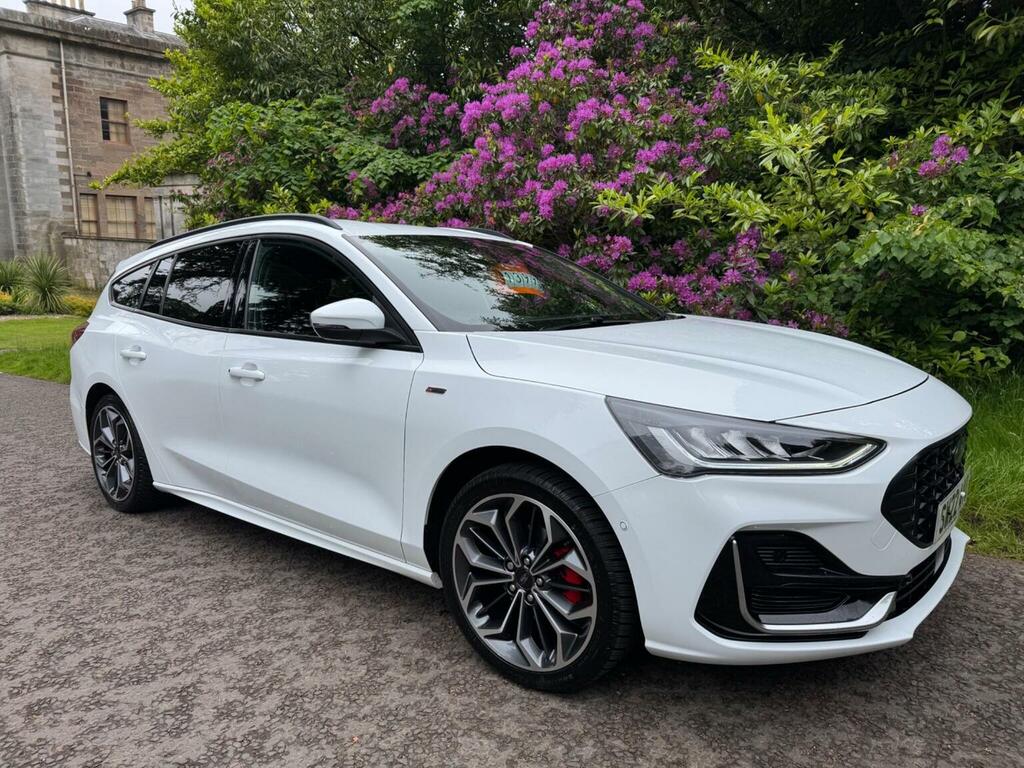 Ford Focus 1.0T Ecoboost Mhev St-line Vignale Euro 6 Ss SW22AYD White #2