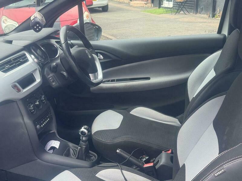 Citroen DS3 1.6 Dstyle Convertible. Sporty. Ulez Red #11
