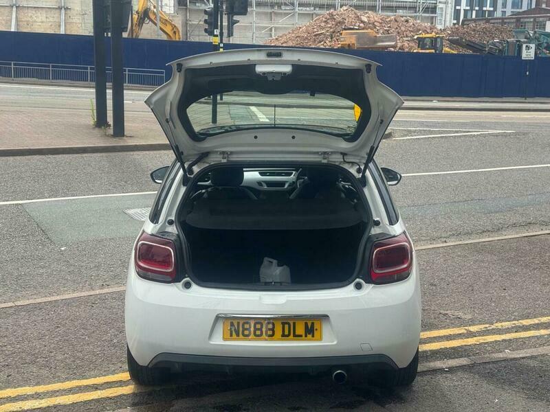 Citroen DS3 1.6 Dstyle Convertible. Sporty. Ulez Red #56