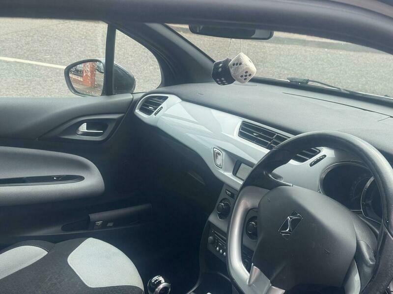 Citroen DS3 1.6 Dstyle Convertible. Sporty. Ulez Red #31