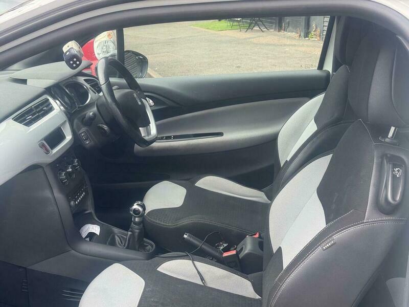 Citroen DS3 1.6 Dstyle Convertible. Sporty. Ulez Red #10