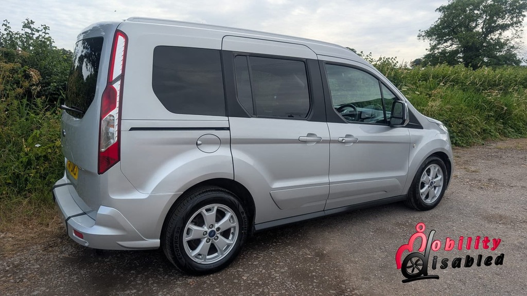 Ford Tourneo Connect Diesel YA17DKJ Silver #3