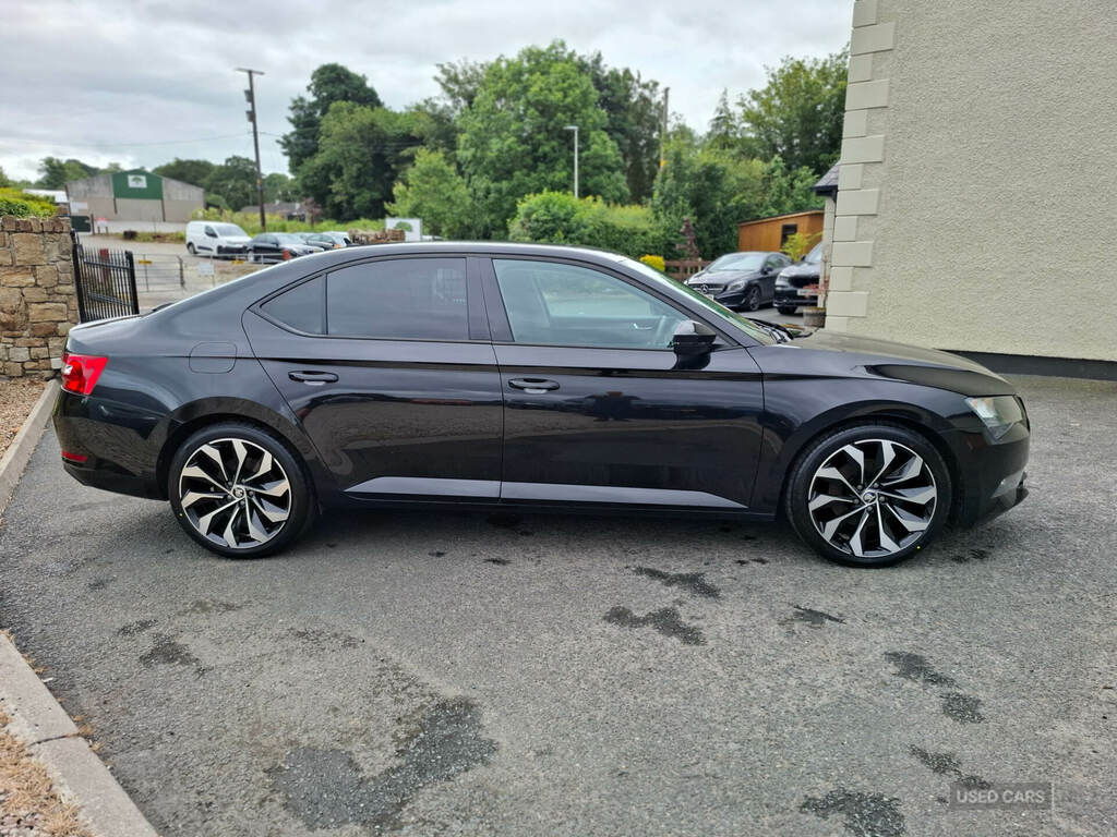 Skoda Superb Tdi CVZ5891 Black #5