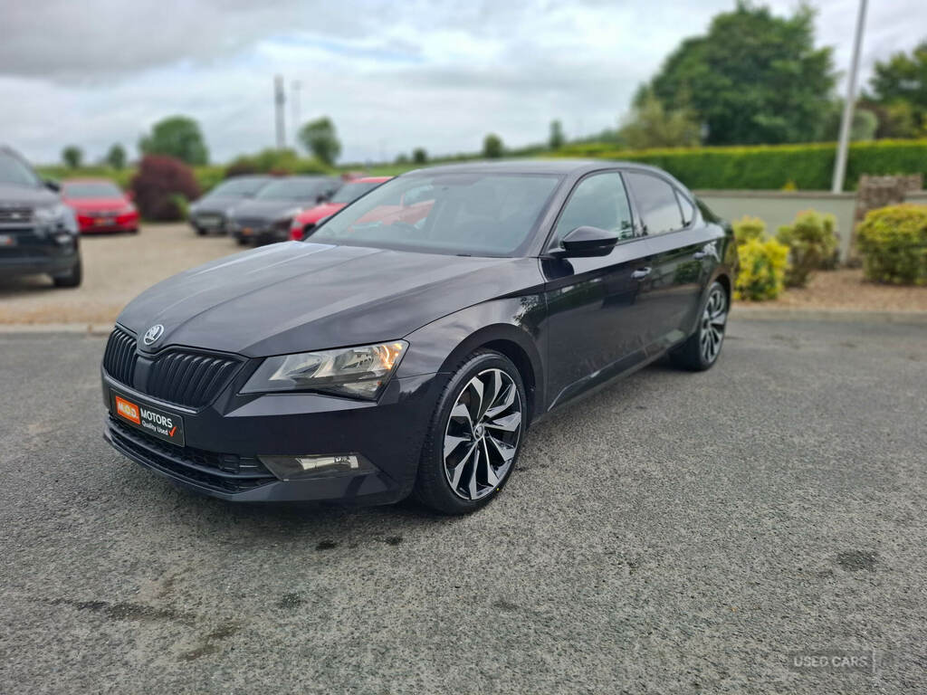 Skoda Superb Tdi CVZ5891 Black #2
