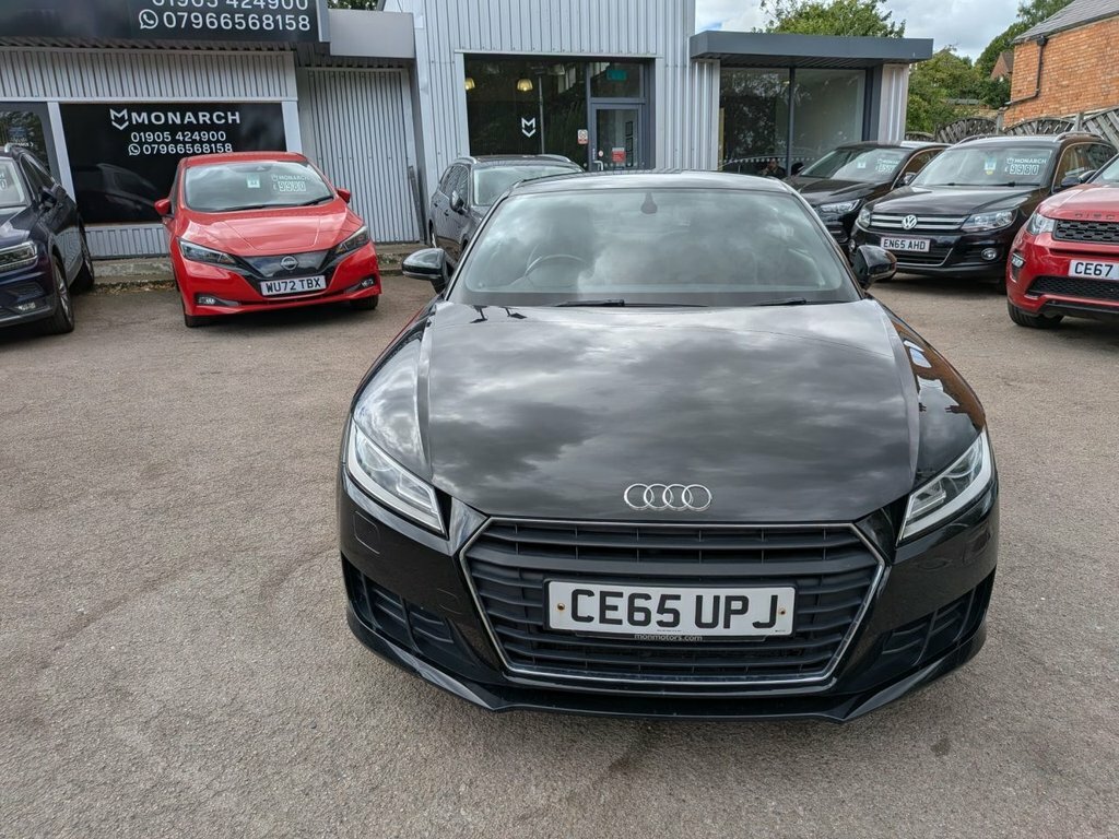 Audi TT 2L Sport Black #2