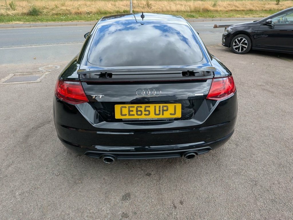 Audi TT 2L Sport Black #6