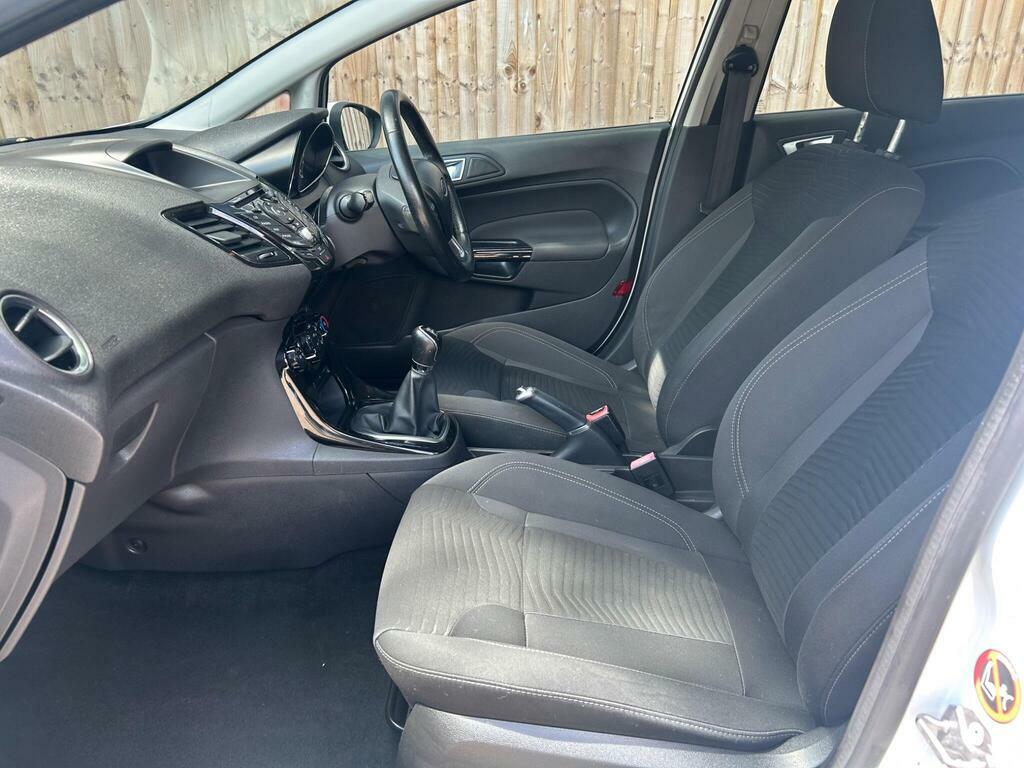 Ford Fiesta 1.25 Zetec Euro 6 White #4