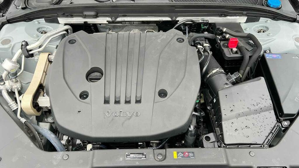 Volvo V60 Plus, B4 Mild Hybrid, Dark Blis, Heated S Blue #11