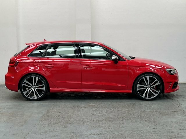 Audi S3 2.0 Tfsi Sportback S Tronic Quattro Red #2