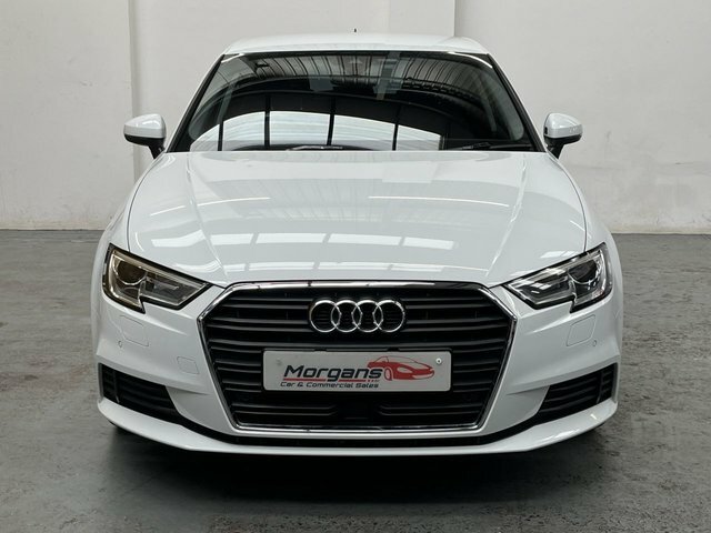 Audi A3 1.4Tfsi Sport Sportback S Tronic XRZ8590 White #3